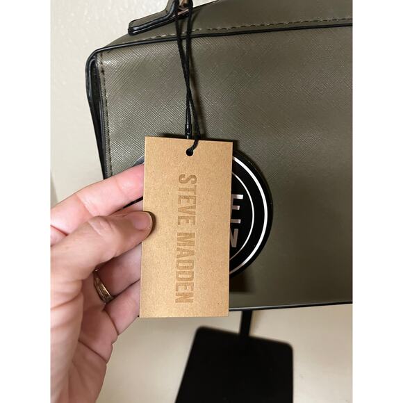 NWT Steve Madden Olive Breese Crossbody - Picture 7 of 13